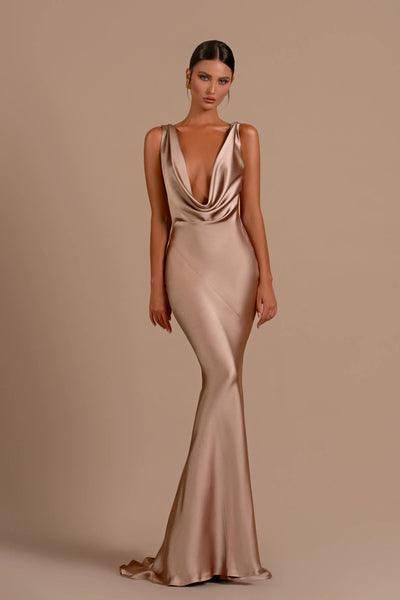 Mermaid Bridesmaid Dresses For Wedding Deep V Neck Satin Prom Dress Long Formal Evening Gowns For Women
