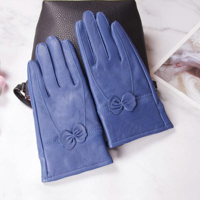 Butterfly style split finger women gloves