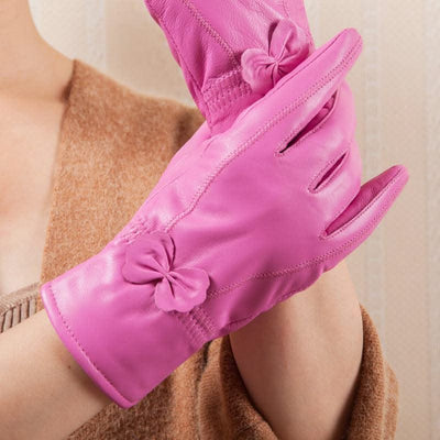 Butterfly style split finger women gloves