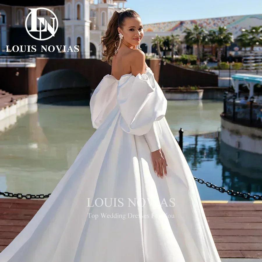 Luxury wedding exquisite satin bridal gown