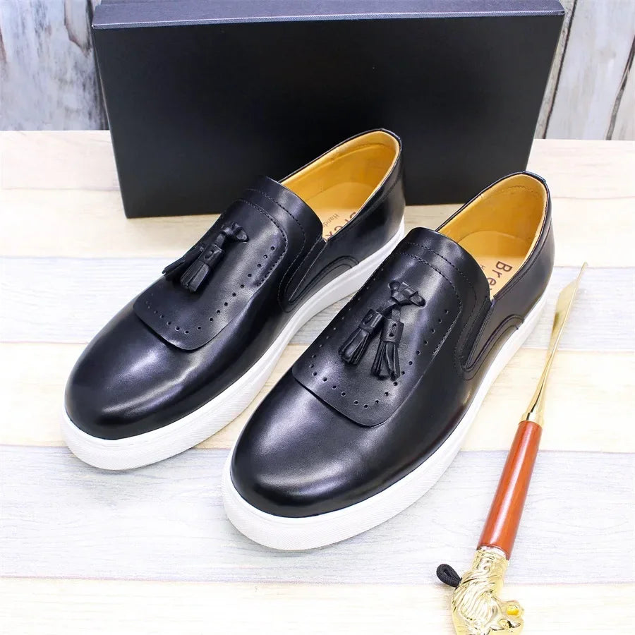 Leather casual shoes tassel high-end handmade men's shoes comfortable round toe flat shoes office banquet men's loafers