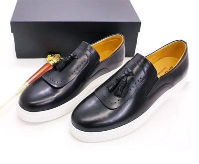 Leather casual shoes tassel high-end handmade men's shoes comfortable round toe flat shoes office banquet men's loafers