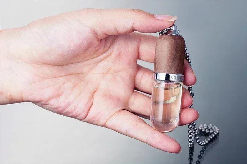 Luxury style car air freshener hanging perfume pendant auto essential oils bottle diffuser ornament accessories