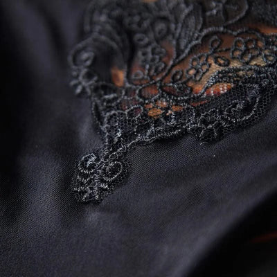 Sexy Women's Thongs Temptation Soft Underwear Lace Hollow Out Transparent Seamless Panties Ladies Female Mid Waist lingerie