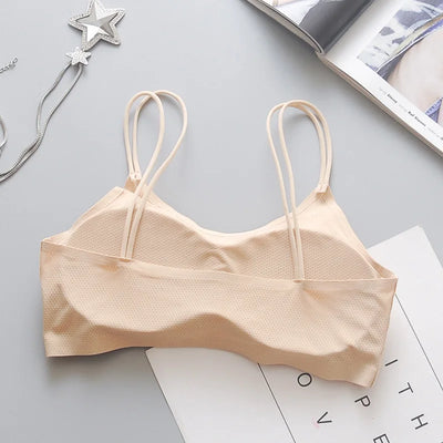 Gathered camisole women's top streetwear Seamless Sexy Tube Top ice silk anti-glare tube top wrap bra underwear