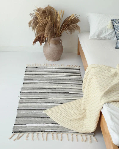 Cotton Cloth Retro Handmade Tassel Rug and Carpet for Home Living Room Tapestry Absorbent Floor Area Mat for Kitchen Boho Decor