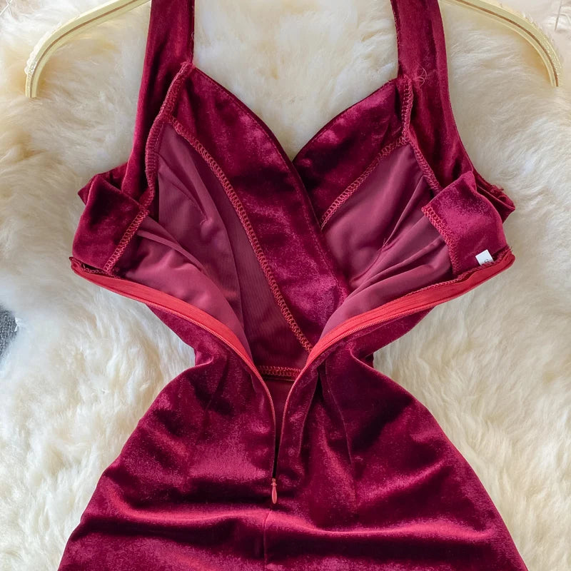 2025 New Wine Red Velvet Dress Women Halter Asymmetric Hem Vintage Gala evening Party Sexy Gown