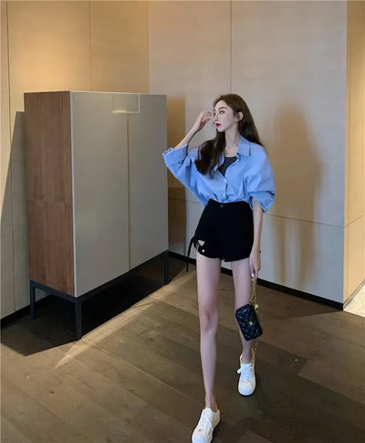 American style high street washed distressed high waisted slightly flared jeans for men and women, trendy brand, cool pants for