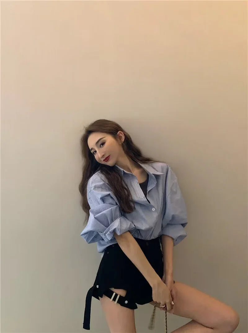 American style high street washed distressed high waisted slightly flared jeans for men and women, trendy brand, cool pants for