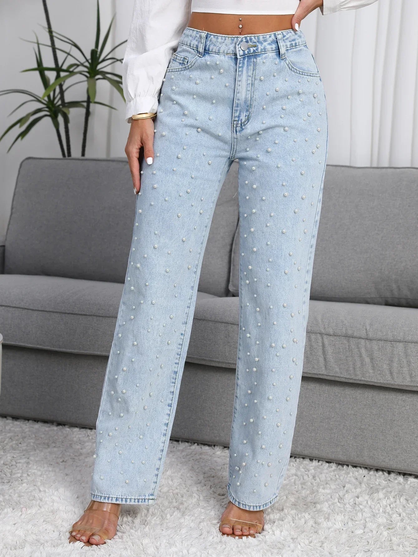 Women Straight-Leg Denim Jeans with Fashion Faux Pearl Detail Casual Style Non-Stretch Jeans Light Blue Mid-waist Denim Pants