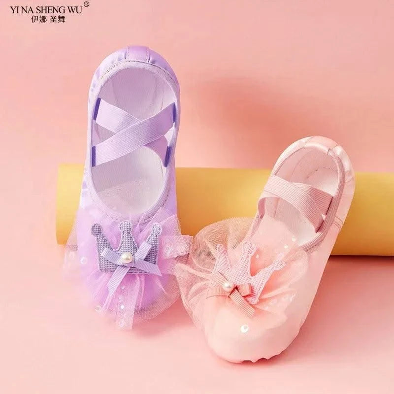 Ballet Dance Shoes for Children's Ballet Latin Dance Soft Sole Slippers Children Dance Practise Ballerina Crown Training Shoes