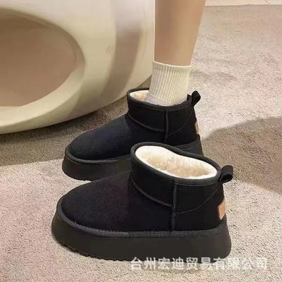Snow boots for women in winter 2024, with thick fleece and anti slip insulation, large size cotton shoes, short tube