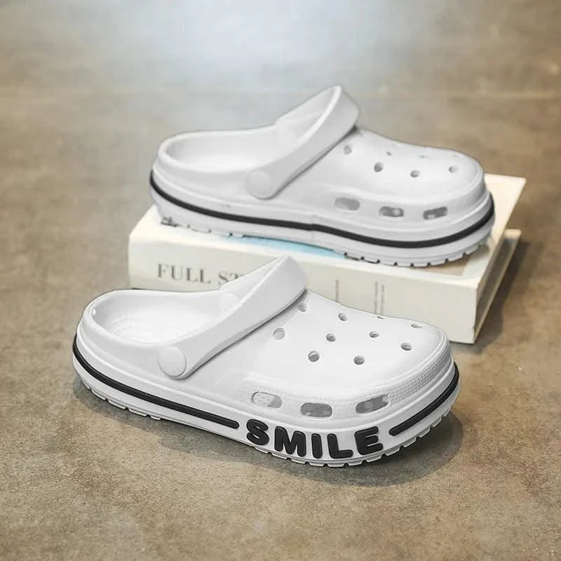 Luxury Children Clogs Girls Boy Slippers Sandals Summer Beach Indoor Slides Thick Sole Comfortable Sports Boy Shoes Slippers