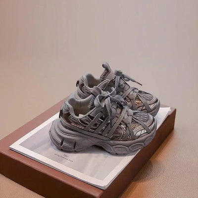 Children's sports shoes 2025 new style for boys and girls, mesh breathable dad shoes, soft soled non slip running shoes