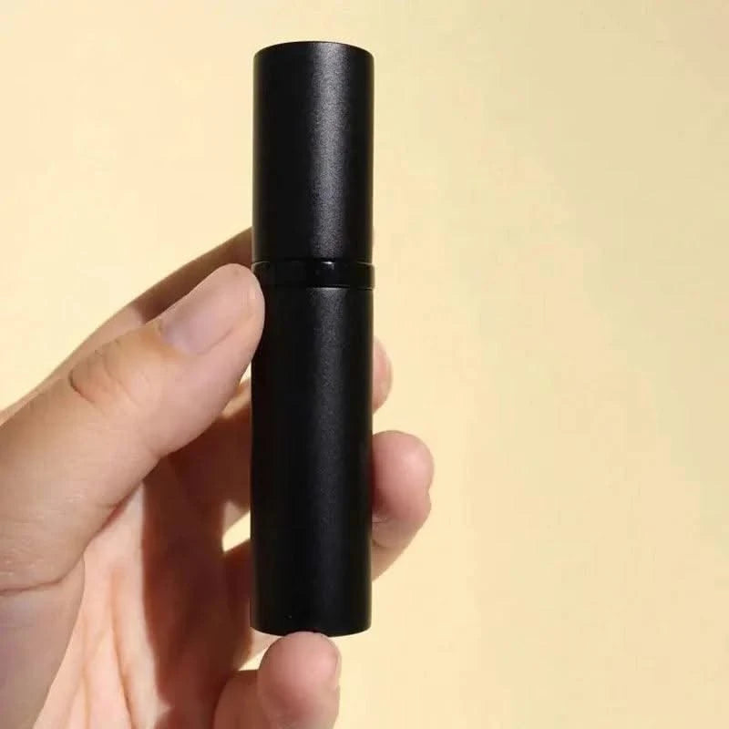 Portable Luxurious 9ml Travel Perfume Bottle Rosted Metal Shell Bottom Filling Sample Delicate Spray Empty Perfume Dispenser