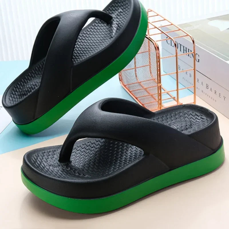 Platform Flip Flops for Women, Outdoor Beach Sandals 2025 Popular Design Non-slip Slippers Comfortable, Soft And Thick Sole