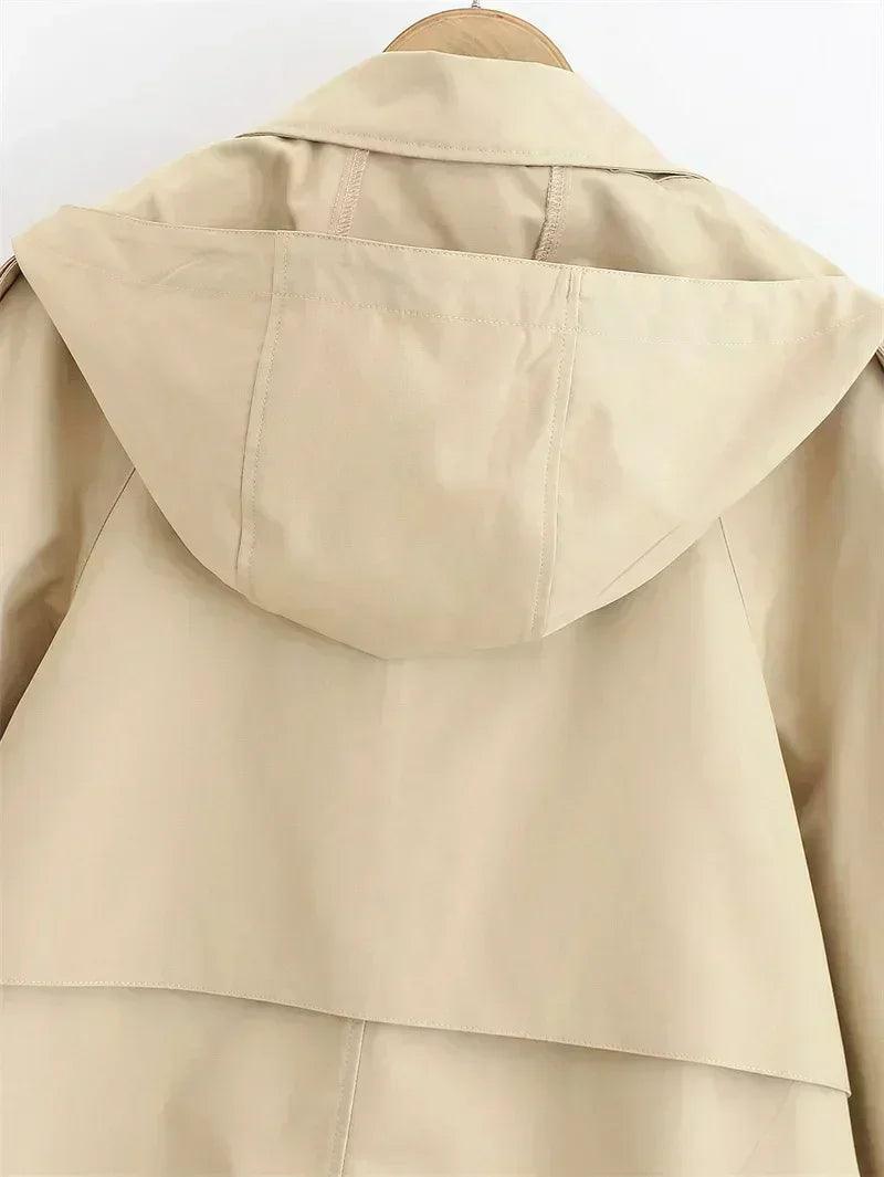Fashionable khaki short hooded women’s summer jacket casual and versatile