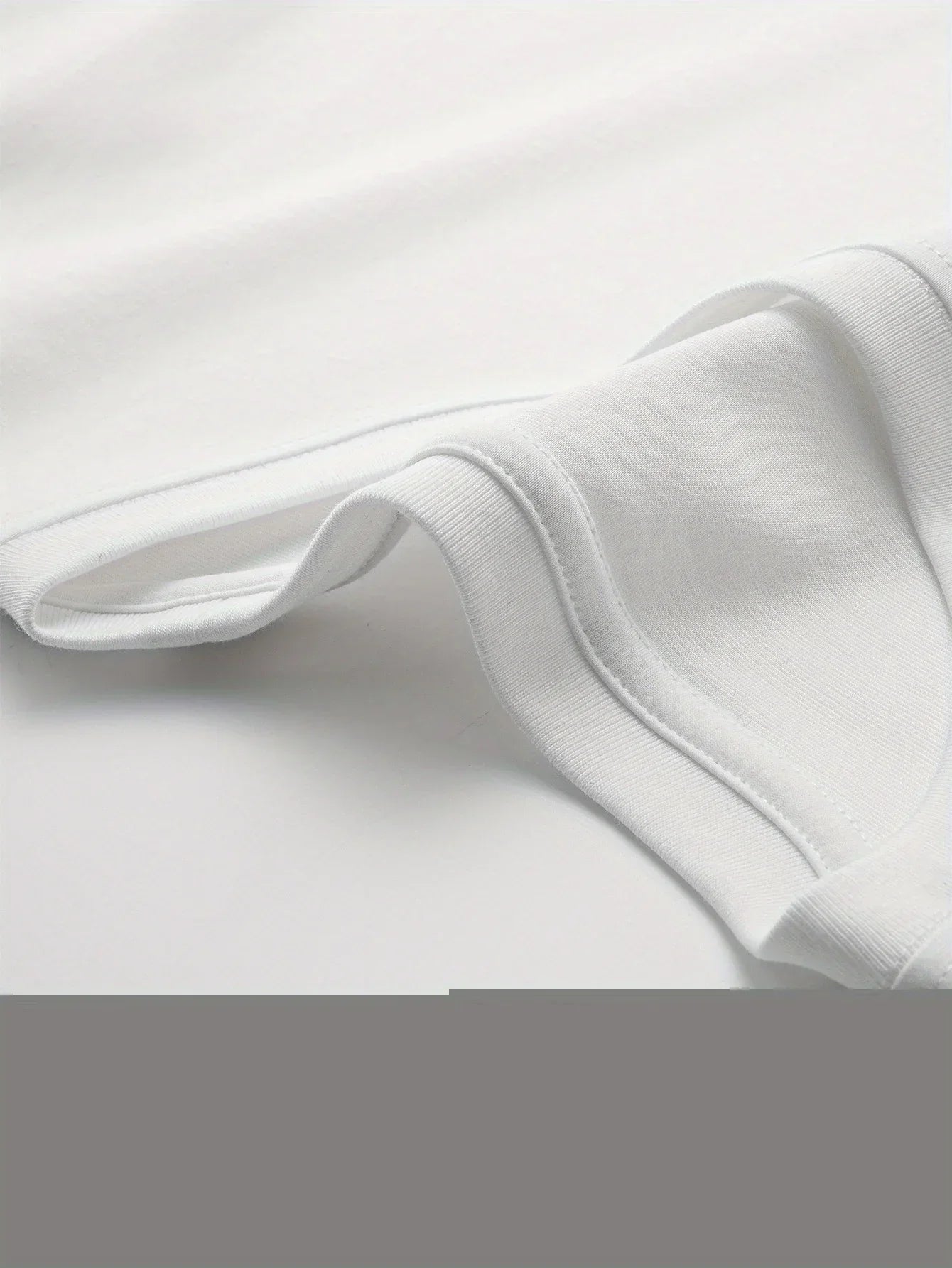 2025 Men's Oversized T-shirts Mens Cotton T Shirt White  Casual Summer Wear Fashion Print Tee Shirts for Men New Clothing