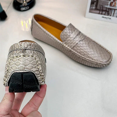 New Loafers Men Handmade Leather Dress Shoes Man Driving Flats Slip on Luxury Comfy Moccasins Black Party Shoes for Men