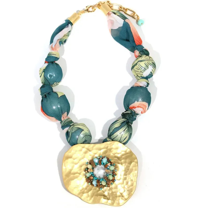 Statement Beads Necklace with Geometry Pendant for Women Trendy Beach Party Jewelry