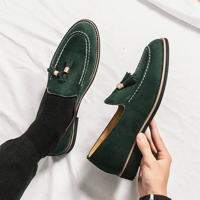 Luxury Designer Men Suede Tassels Blue Green Oxford Brogue Shoes Moccasins Wedding Prom Homecoming Party Footwear Zapatos Hombre