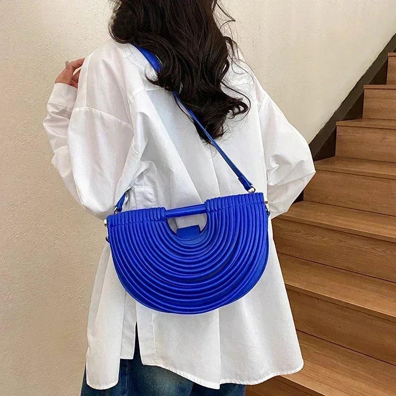 Handbags for women 2025 new gold luxury designer brand handwoven noodle bags rope knotted pulled half moon silver