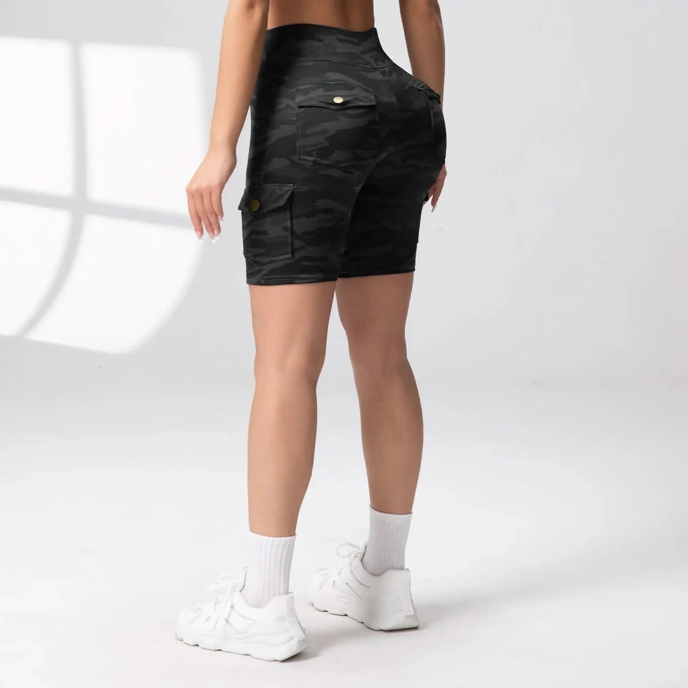 Camouflage Printed Women Shorts with 4 Pockets High Waist Butt Lifting Workout Tights Elastic Breathable Outdoor Running Shorts