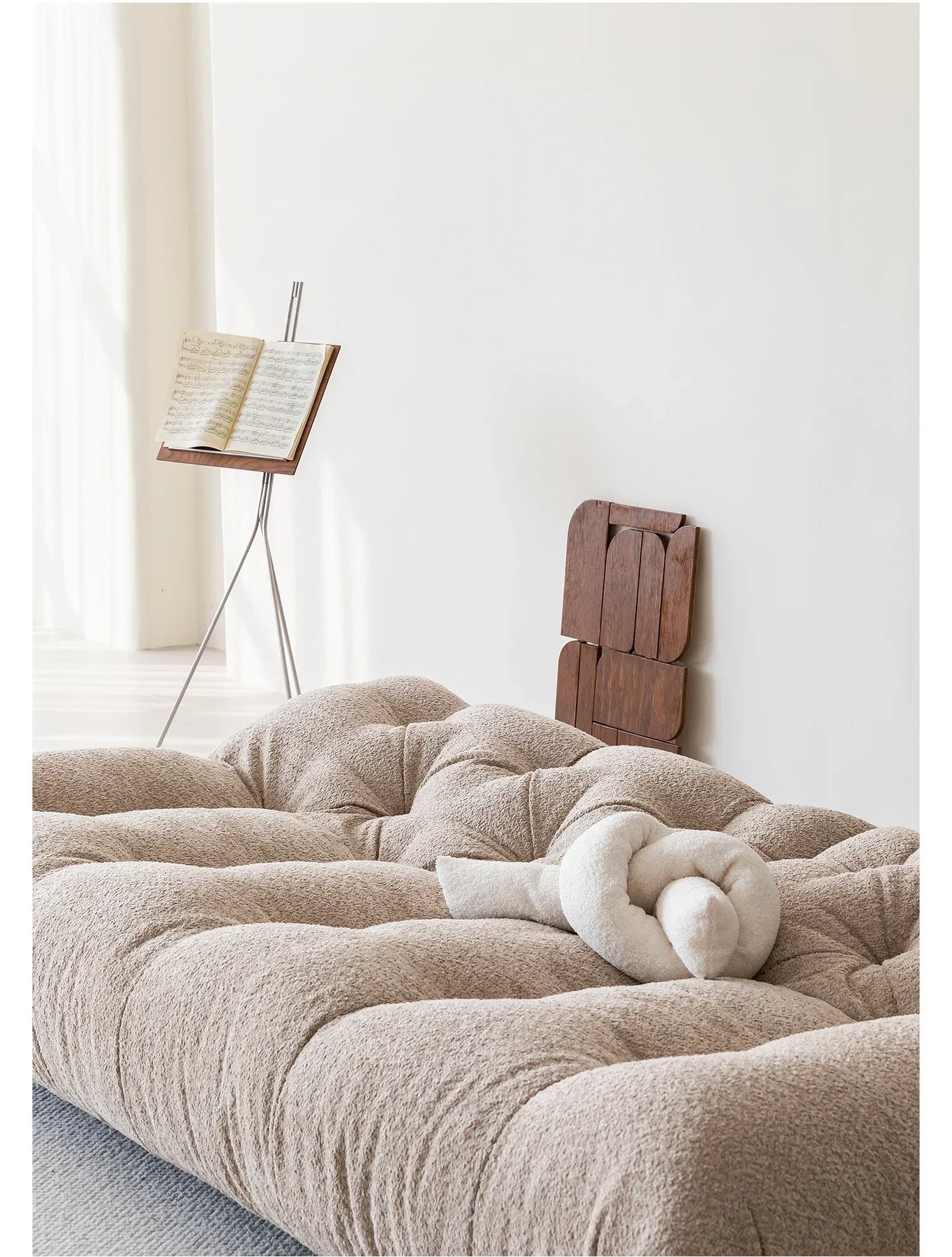 Alpaca Velvet Creamy Style Sofa Bed Foldable for Small Rooms Multifunctional for Lounging Sleeping Lazy Comfort Furniture FYLS