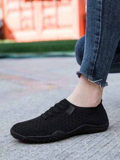 Women's Wide Toe Shoes Barefoot Inspired Sneakers Anti Slip Soft Sole Casual Walking Footwear Lightweight Comfortable Design