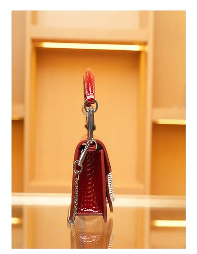 Elegant Tote Handbag for Women, Soft Leather Shoulder Bag, Famous Designer Style Piece