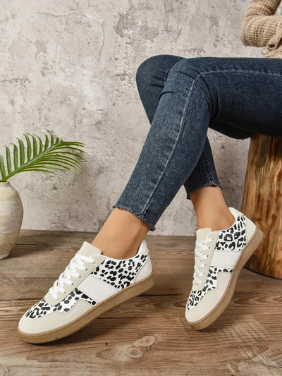 Women Sneakers 2025 New Fashion Luxury Designer Shoes for Women Brand Classical Outdoor Sneakers Casual Women Zapatos De Mujer