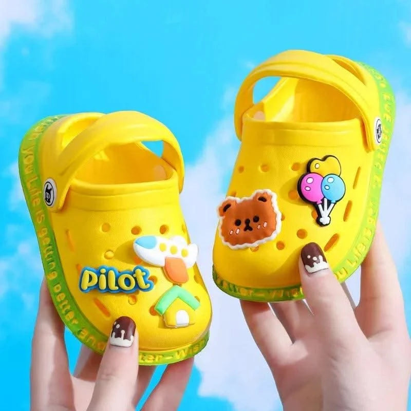 Soft Anti-Skid Cartoon Design Hole Sandals |Children's Shoes | Summer Wear For Boys Girls | Kids Shoes/Slippers | Baby Shoes
