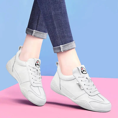 Designer Sports Shoes for Women 2024 Gym Cute Comfortable and Elegant Flat White Sneaker Running Fashion Casual Tennis Female
