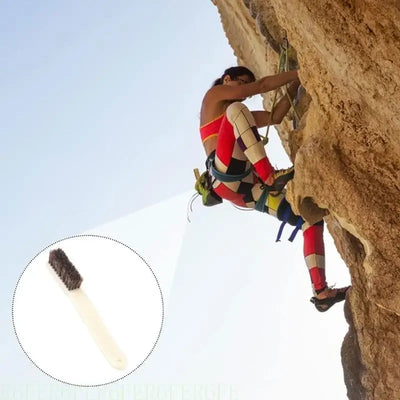 652F 2pcs Rock Climbing Chalk Brush Firm Bouldering Chalk Brush with Thick Hair Bristles Bouldering Cleaner Tool Accessory