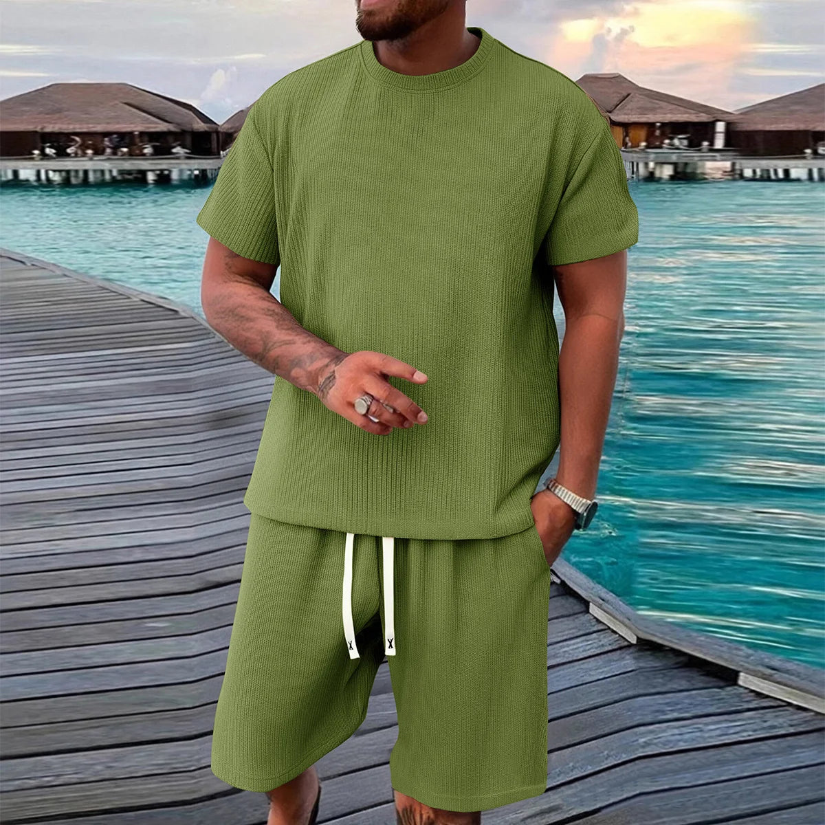 2-piece men's short sleeved shorts set, made of jacquard fabric suitable for fitness, running, and outdoor leisure activities