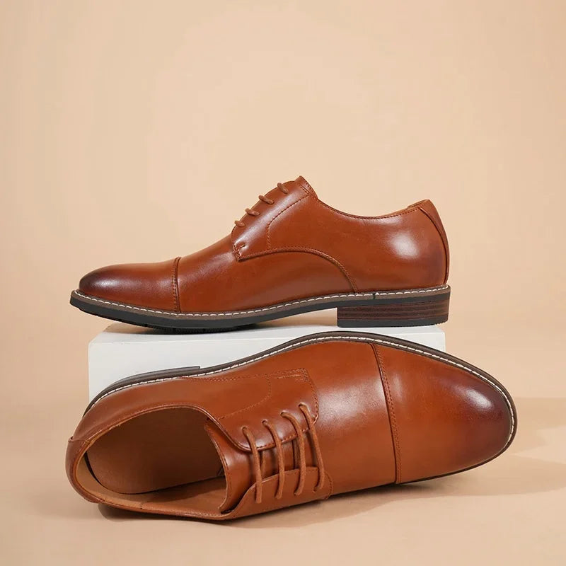 Lace up Oxford Shoes Retro Men's Derby Shoes 2025 New Men Casual shoes Fashion Men Leather Shoes