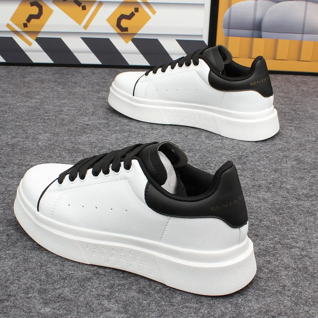 Designer 2025new casual sports shoes for men, black breathable tennis shoes for women, fashionable and versatile white shoes