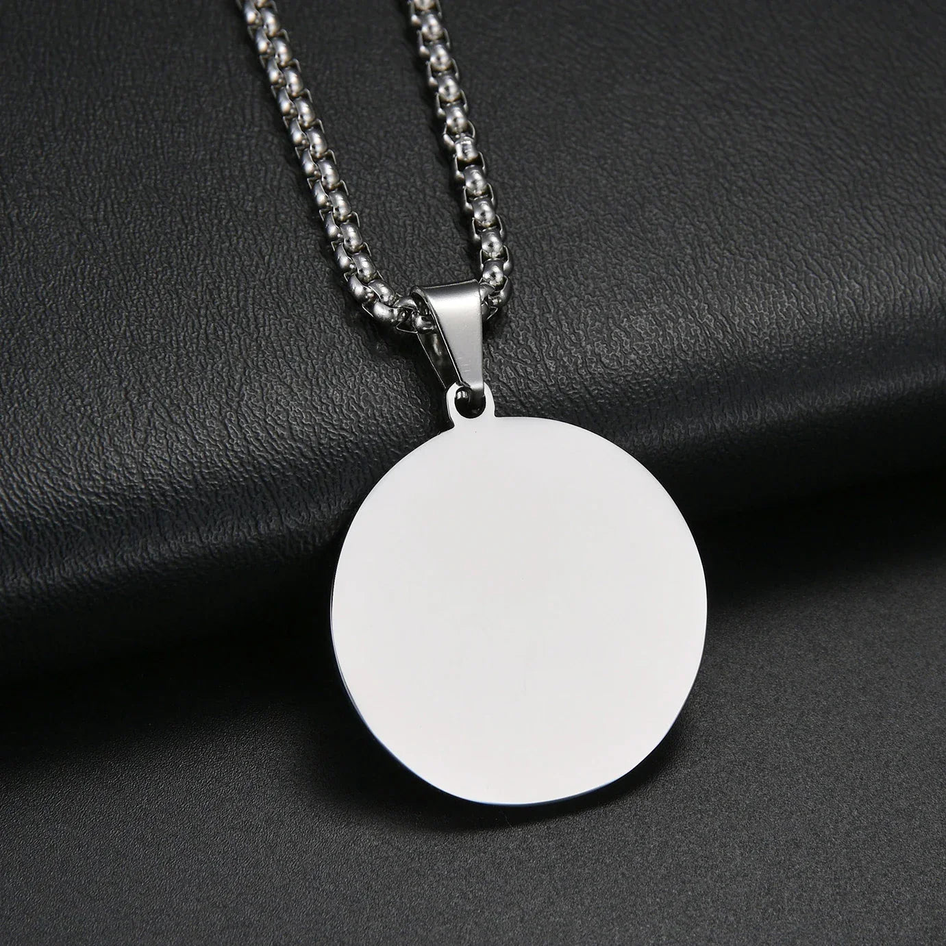 Sifisrri Engrave Picture Necklace Personalized Stainless Steel Jewelry For Women Men Customized Round Pendant Family Text Gift
