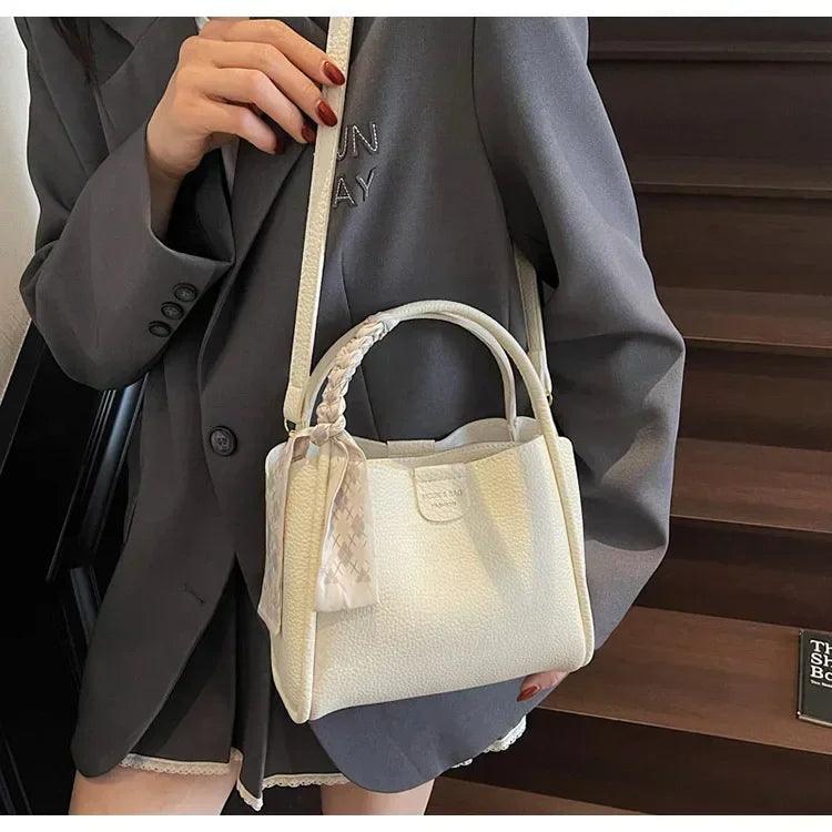 2025 new women’s handbag trendy bucket bag luxury stylish shoulder crossbody purse versatile casual tote designer ladies
