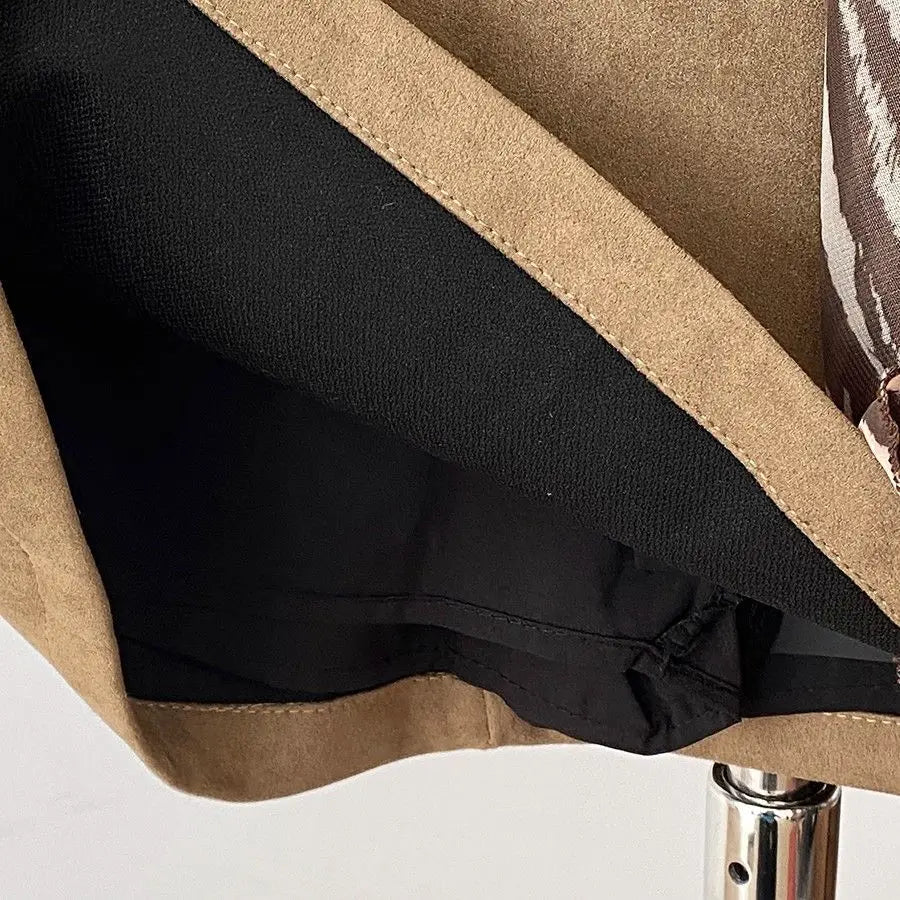 Suede Fabric Velvet High Waist Anti-light Khaki A-word Skirt Women's 2025 Autumn New Korean Silk Scarf Hip Mini Skirt