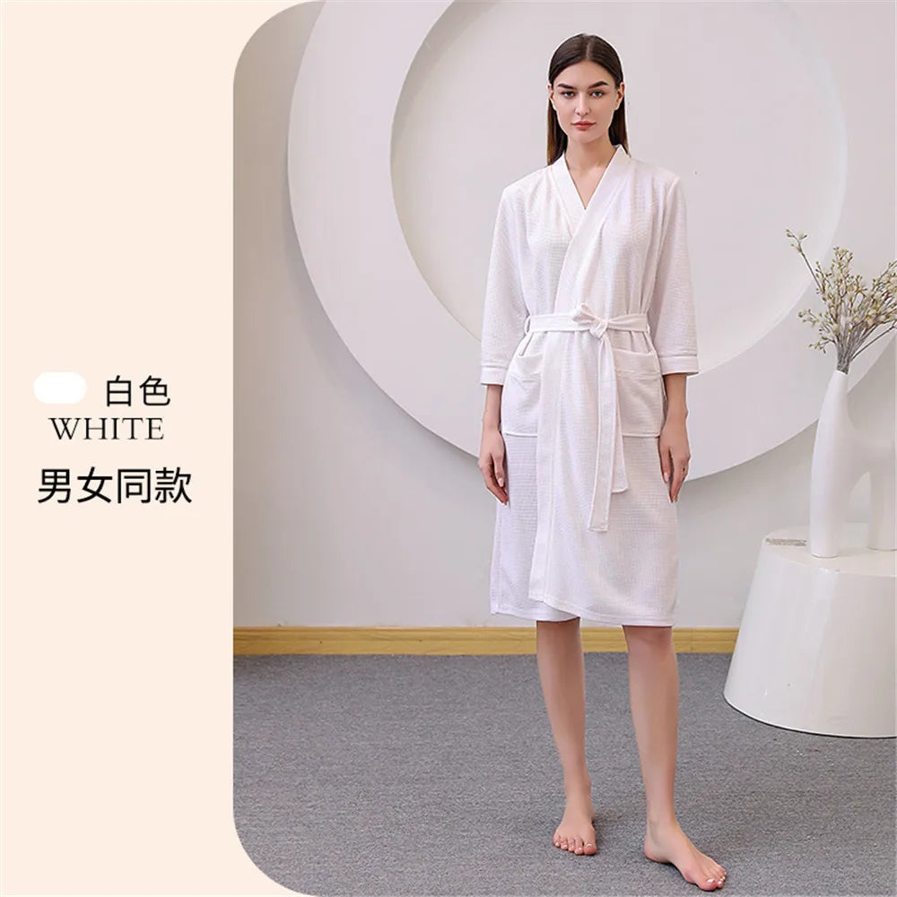 Waffle Patterned Bathrobe High Quality Water Absorption and Quick Drying Bathrobe for Couples