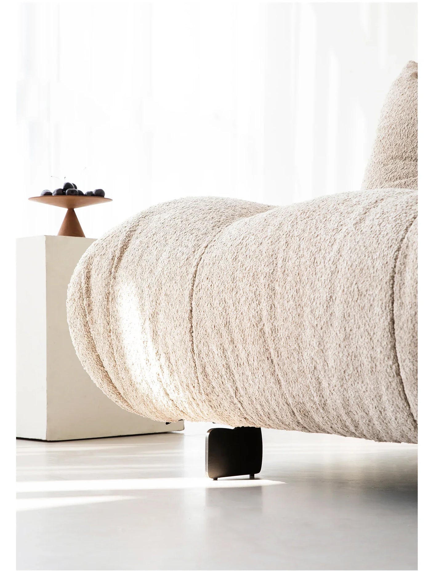 Alpaca Velvet Creamy Style Sofa Bed Foldable for Small Rooms Multifunctional for Lounging Sleeping Lazy Comfort Furniture FYLS