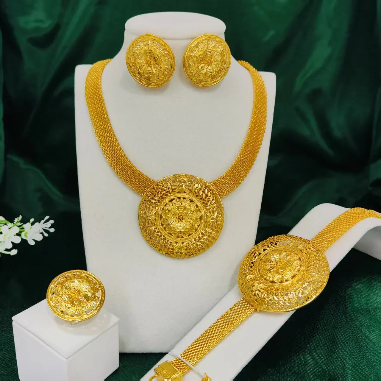 Fine Dubai 24k Gold Color Jewelry Set For Women Luxury Unique Pendant Necklace Earrings Weddings Gifts Party Accessory