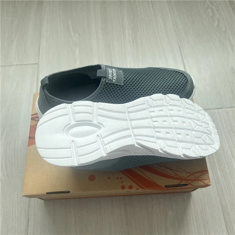 Summer Sneakers Men Shoes Breathable Mesh Lightweight Walking Casual Shoes Slip-On Driving Men's Loafers Zapatos Casuales