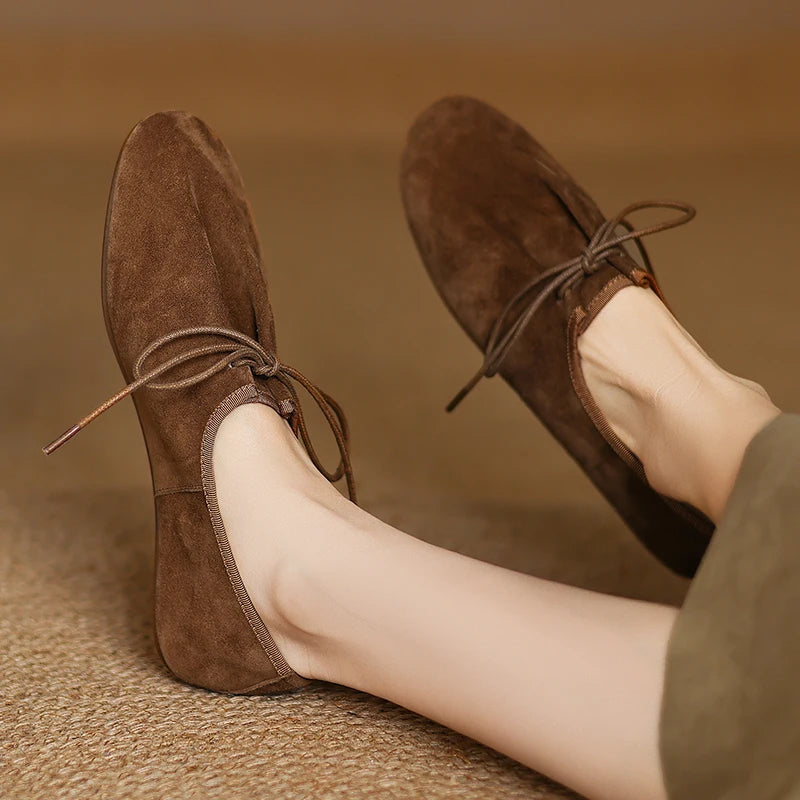 2025 New Women Suede Shoes Fashion Round Toe Lace-up Loafers Flats Ladies Loafers Female Casual Trainers Street Fashion Flats