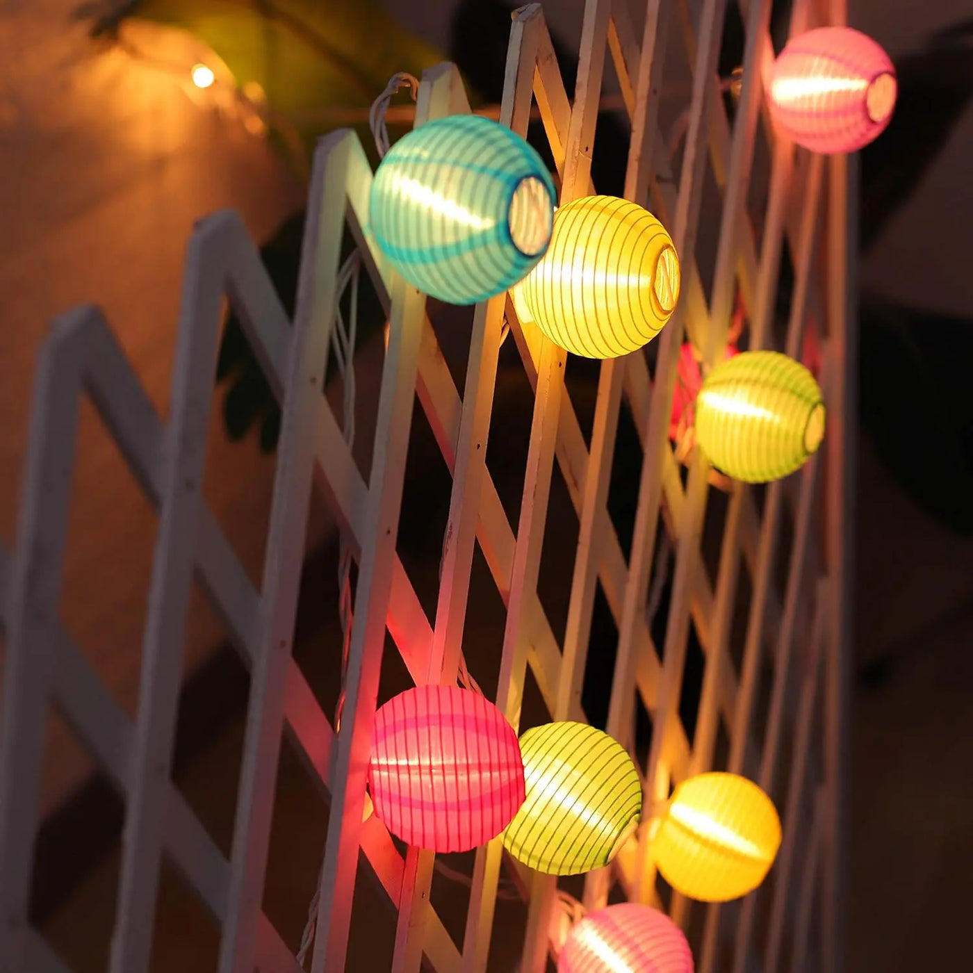 White/Colorful Lantern String Light Led Hanging Lantern Light for Indoor Bedroom Party Outdoor Patio Backyard Solar Garden Lamp