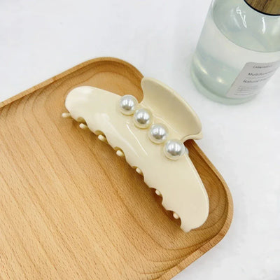 Hair Jewelry Ornament French Design Hair Claw Clip Elegant Long Pearl Women Acetate Hair Clips Korean Style Vintage
