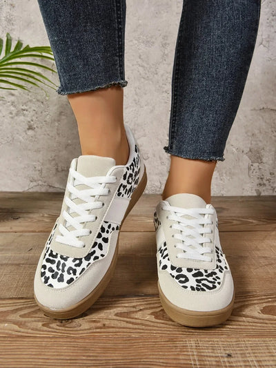 Women Sneakers 2025 New Fashion Luxury Designer Shoes for Women Brand Classical Outdoor Sneakers Casual Women Zapatos De Mujer