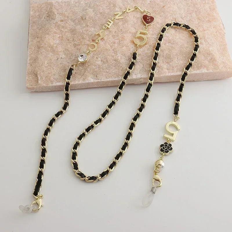 Luxury glasses lariat necklace: adjustable designer chain with heart charm initial letter eyewear cord