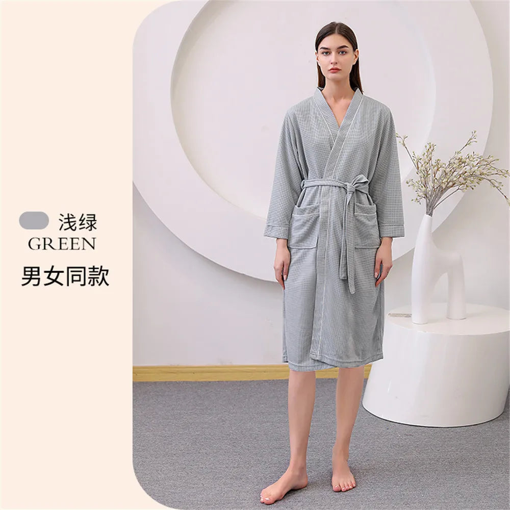 Waffle Patterned Bathrobe High Quality Water Absorption and Quick Drying Bathrobe for Couples